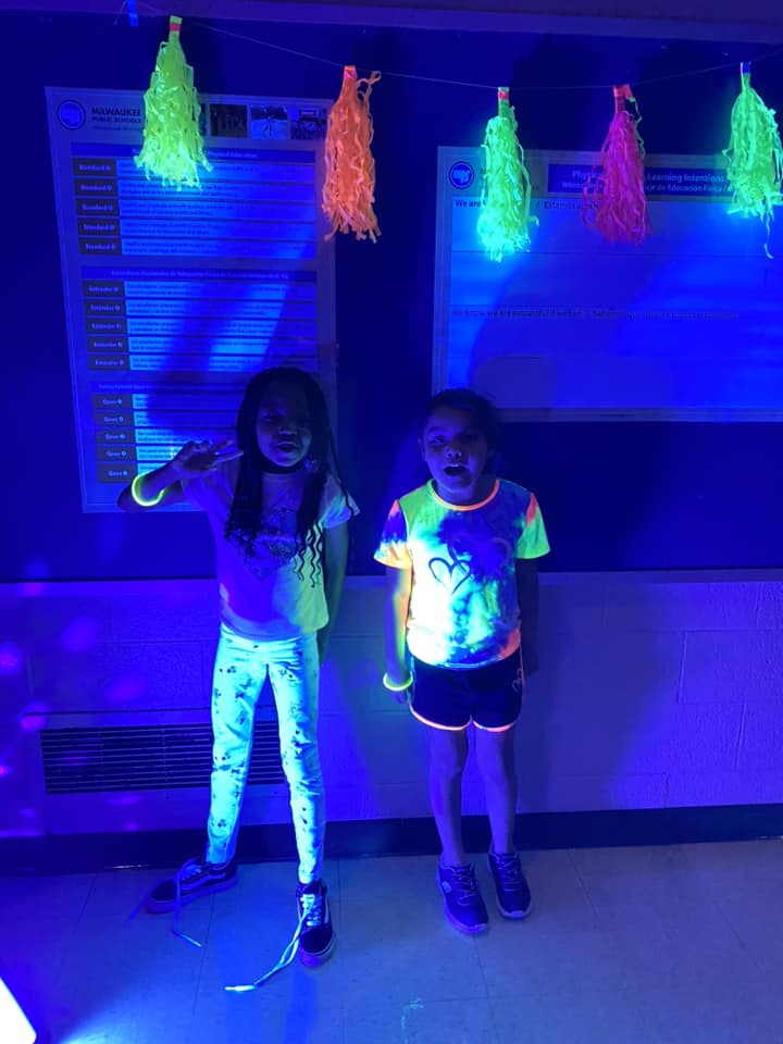 379518336_10160944396648895_7873674396718045334_n