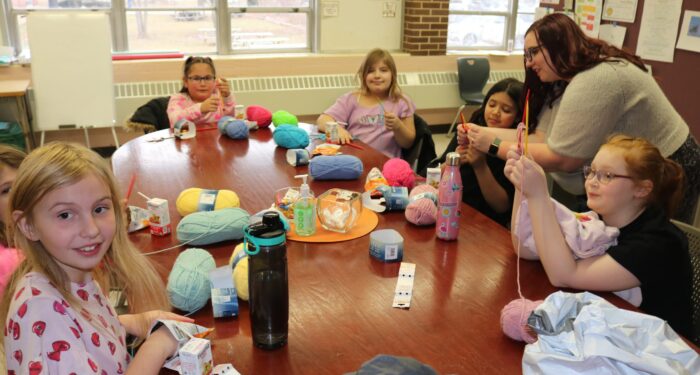 202302KnittingClub01